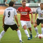 Arkadiusz Radomski ostrzega młodych piłkarzy: Nie tylko pieniądze się liczą!