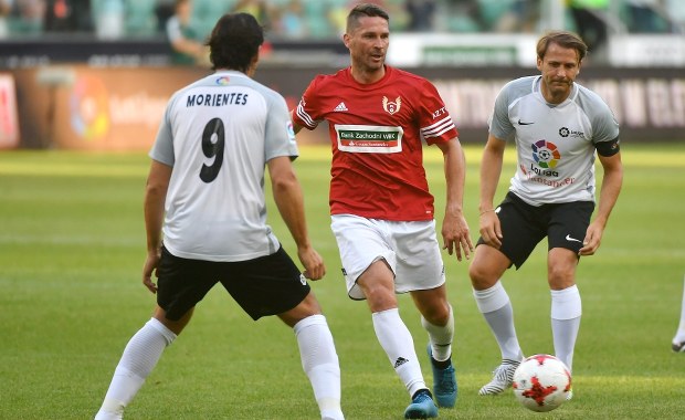 Arkadiusz Radomski ostrzega młodych piłkarzy: Nie tylko pieniądze się liczą!