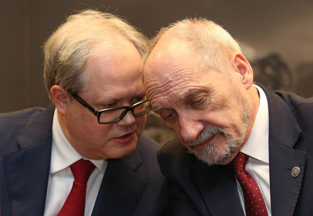 Arkadiusz Siwko (L) i Antoni Macierewicz (P). Fot. Michal Dyjuk /FORUM