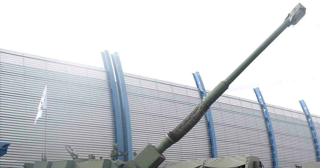 Armatohaubica Krab o kalibrze 155mm (nie ma pewności czy omawiana rakieta by była wystrzeliwana z tej haubicy) / Źródło: Pibwl, CC BY-SA 3.0 /Kosmonauta