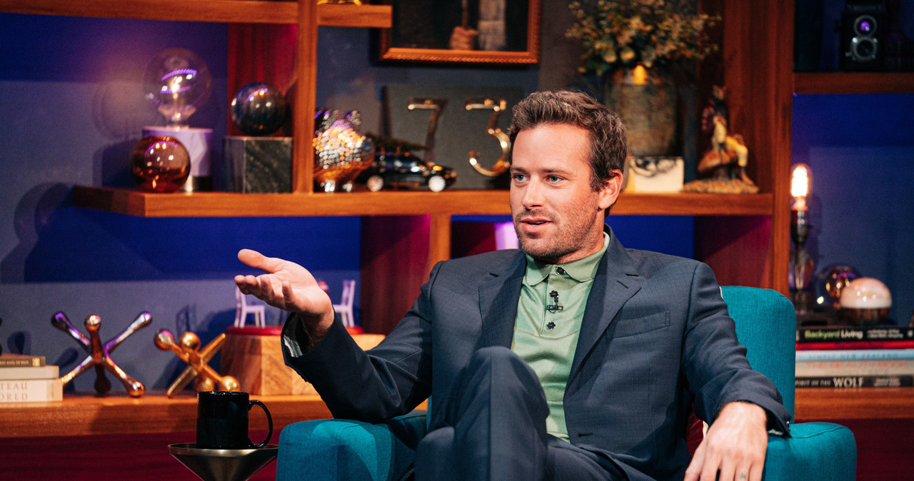 Armie Hammer w "The Late Late Show" /Terence Patrick/CBS  /Getty Images