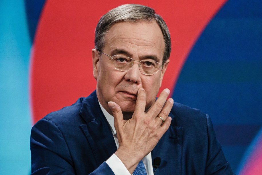 Armin Laschet /CLEMENS BILAN / POOL /PAP/EPA