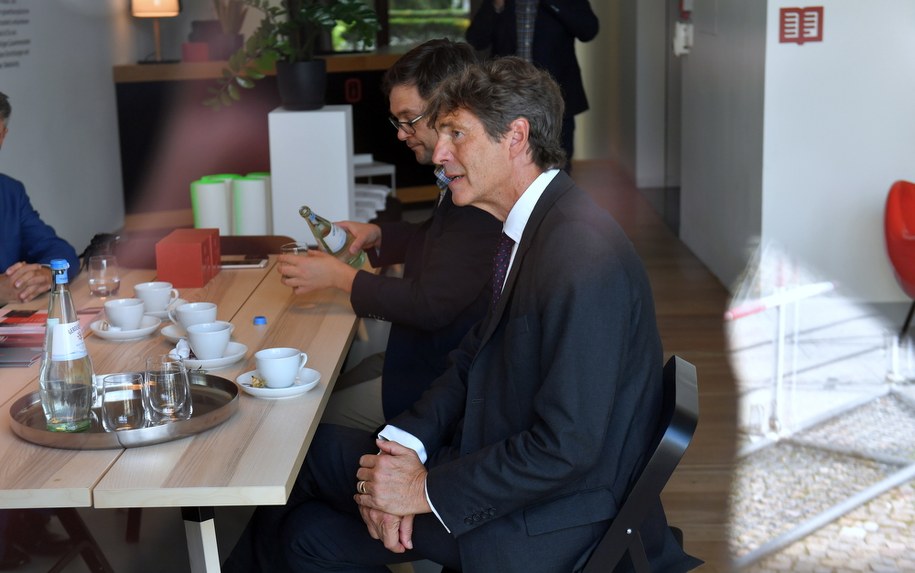 Arndt Freytag von Loringhoven po zwiedzaniu Insytutu Pileckiego /	Marcin Bielecki   /PAP