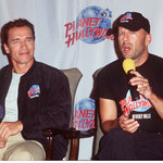 Arnold Schwarzenegger: Aktor na temat choroby Bruce'a Willisa. "Nigdy nie przechodzimy na emeryturę"