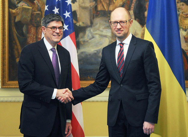 Arsenij Jaceniuk i Jack Lew //AFP ANDREW KRAVCHENKO /AFP
