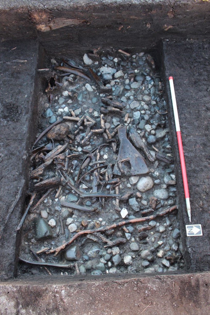 Artefakty znalezione w pozostałościach 10 500-letniej osady /Uniwersytet w Chester /domena publiczna