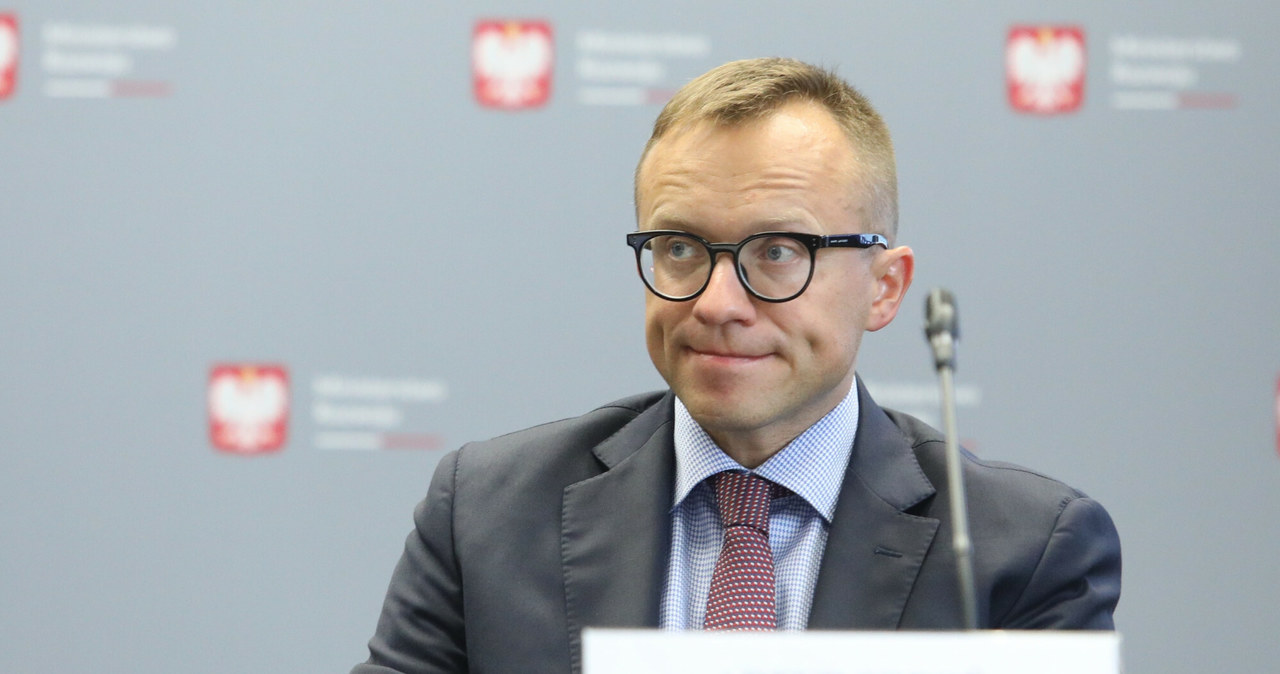 Artur Soboń jako wiceminister odpowiada w resorcie finansów za wdrażanie Polskiego Ładu /Tomasz Jastrzębowski /East News