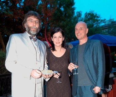 Artysta od lat zmagał się z poważną chorobą. O śmierci Waldemara Dzikiego poinformował na swym profilu na Facebooku jego przyjaciel, scenarzysta Cezary Harasimowicz.
