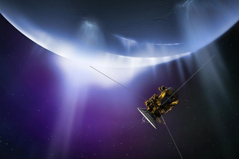 Artystyczna wizja sondy Cassini zbliżącej się do Enceladusa /NASA