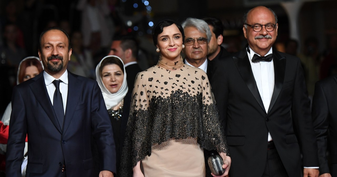 Asghar Farhadi, Taraneh Alidoosti i Babak Karimi na festiwalu w Cannes /AFP