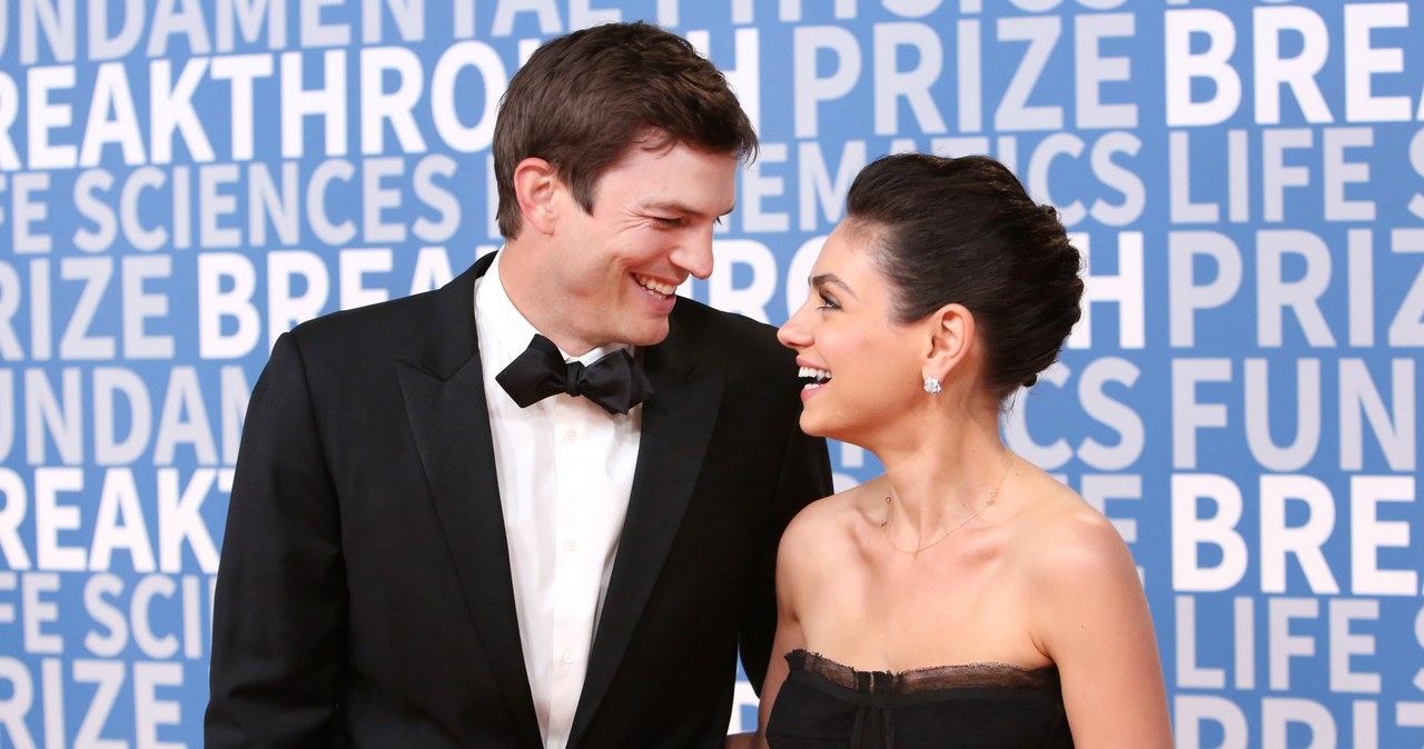 Ashton Kutcher i Mila Kunis po raz pierwszy razem na gali /Jesse Grant /Getty Images