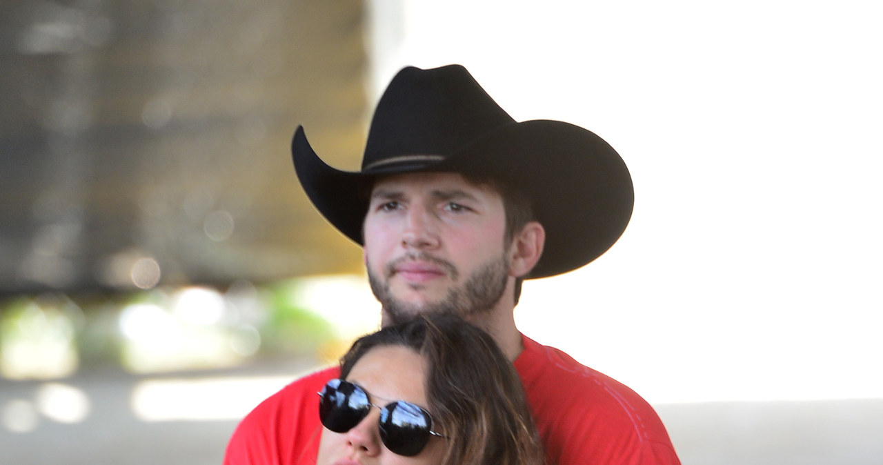 Ashton Kutcher i Mila Kunis /Frazer Harrison /Getty Images