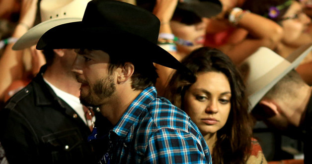 Ashton Kutcher i Mila Kunis /Chrisropher Polk /Getty Images