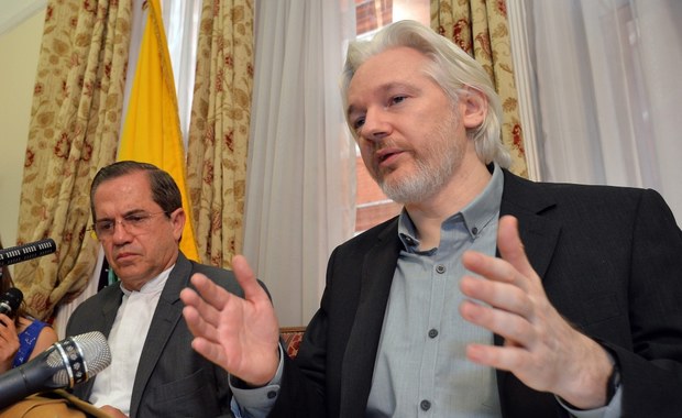 Assange w nowej roli. Zostanie projektantem? 
