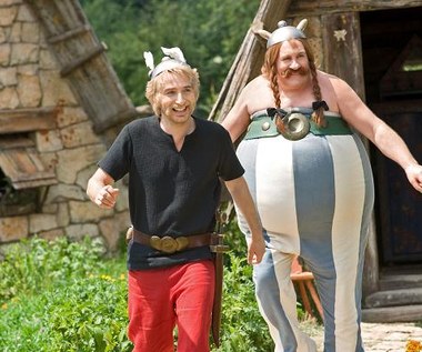 "Asterix i Obelix: W służbie Jej Królewskiej Mości"