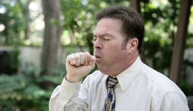 Astma oskrzelowa – przyczyny, objawy, leczenie