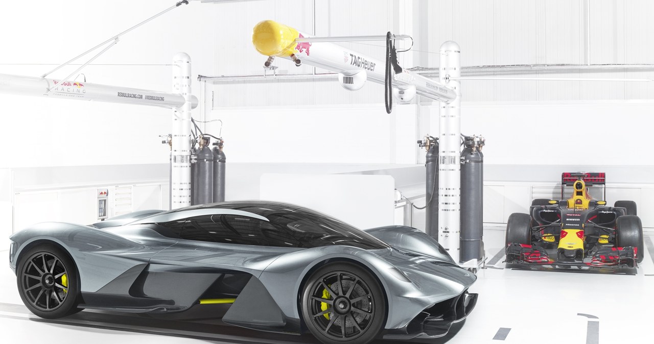 Aston Martin AM-RB 001 /Informacja prasowa