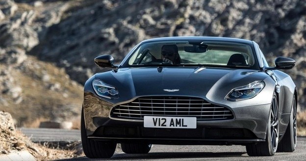 Aston Martin DB11 /Aston Martin