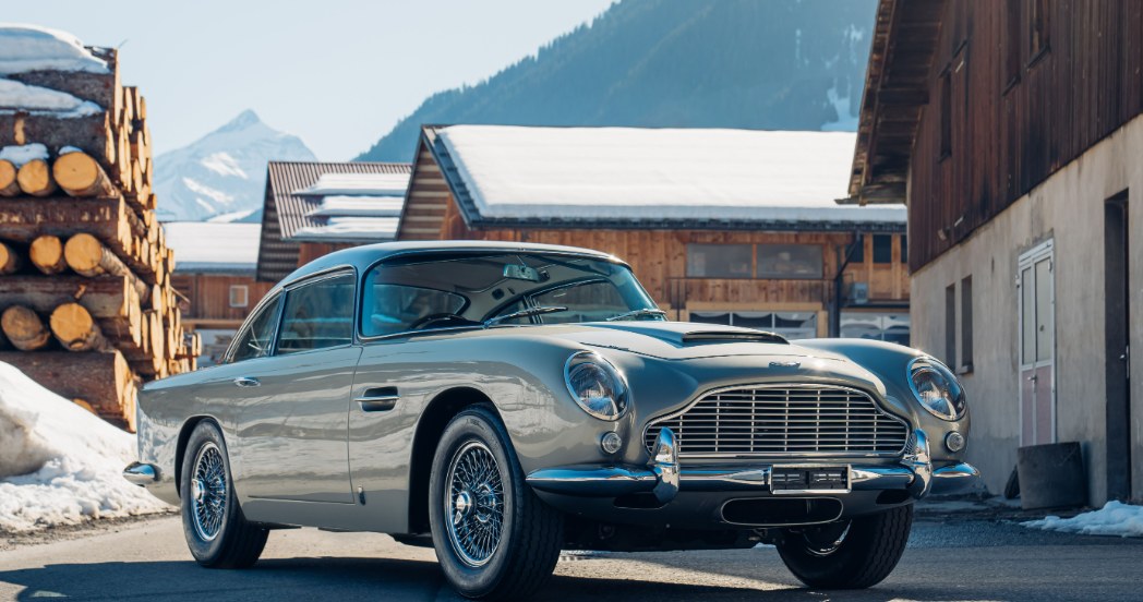 Aston Martin DB5 / Broad Arrow Auctions /materiał zewnętrzny