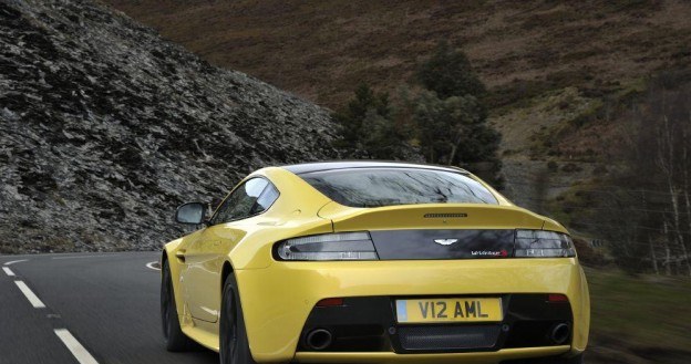 Aston Martin V12 Vantage S /Informacja prasowa