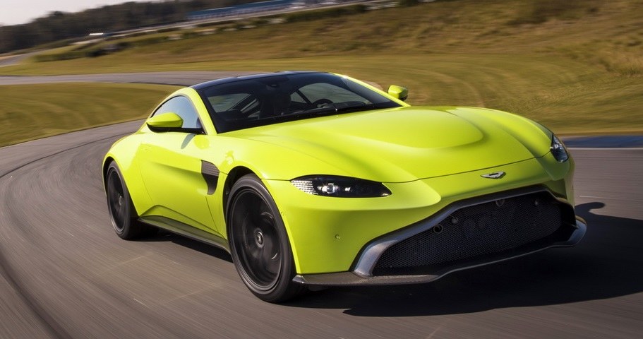 Aston Martin Vantage /Aston Martin