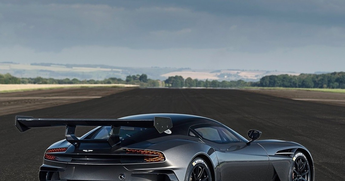 Aston Martin Vulcan /Informacja prasowa