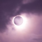 Astrologiczna burza. Co stanie się 8 kwietnia podczas zaćmienia Słońca?