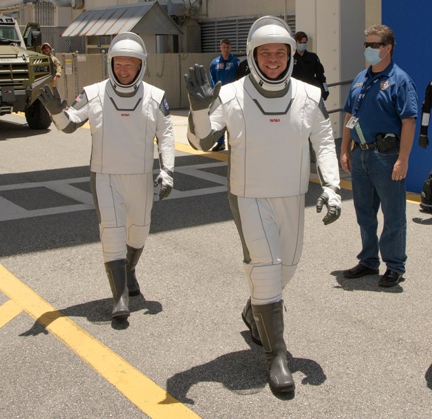Astronauci  Douglas Hurley i Robert Behnken /NASA/Bill Ingalls /PAP/APA
