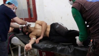 Atak chemiczny w Syrii. Rosja twierdzi, że zbombardowano arsenał dżihadystów