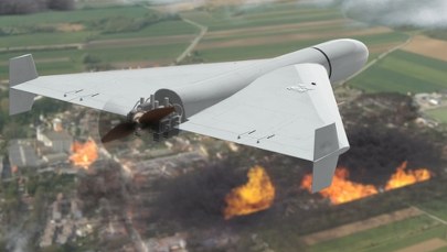 Atak dronów na rosyjską bazę paliwową. Odłamki spowodowały pożar