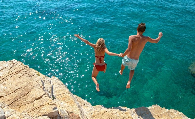 Atak hakerski na popularne biuro podróży. Wyciekły dane części klientów