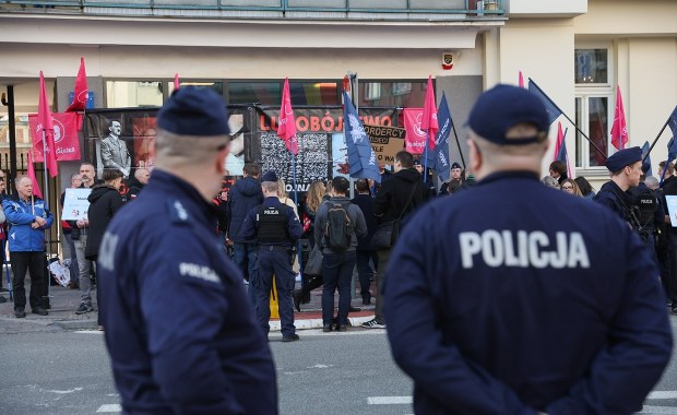 ​Atak kwasem masłowym na klinikę aborcyjną. Zatrzymano ojca i syna