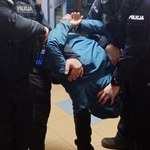 Atak maczetą w Warszawie. Napastnik schwytany po policyjnej obławie 
