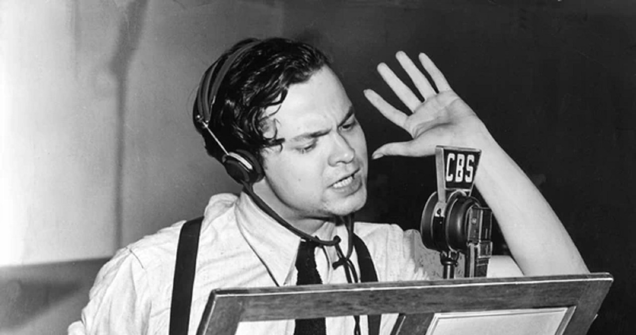 "Atak Marsjan" na Ziemię przeraził Amerykanów. Tak Orson Welles zmienił radio, media i cały świat / foto. Dallas Dispatch-Journal /domena publiczna