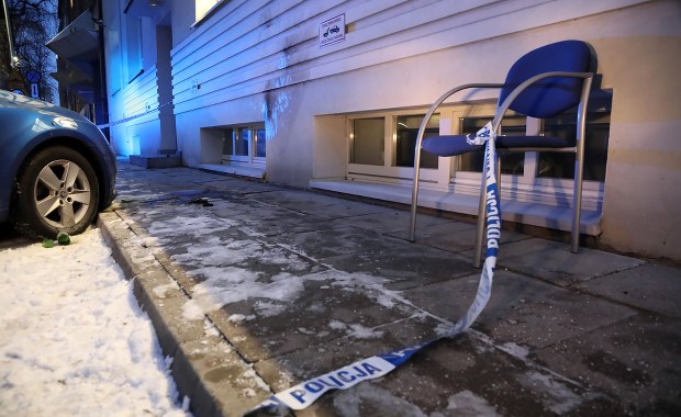 Atak na ambasadę Turcji w Warszawie. W budynek rzucono koktajl Mołotowa