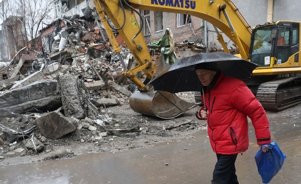 Atak na Kijów. Wstrzymane operacje na polskich lotniskach