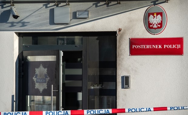 Atak na komisariat policji w Świętokrzyskiem. Padły strzały 