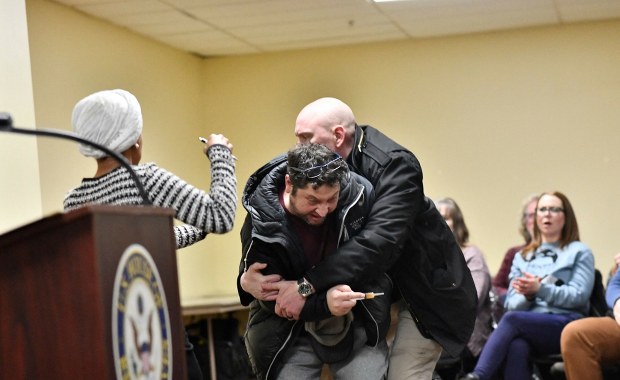 Atak na kongresmenkę USA. Kazmierczak zidentyfikowany jako sprawca