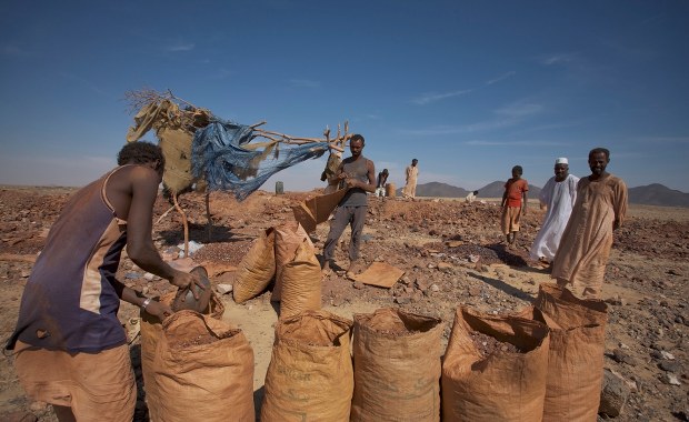 ​Atak na kopalnię złota. Dziesiątki zabitych górników, wielu rannych