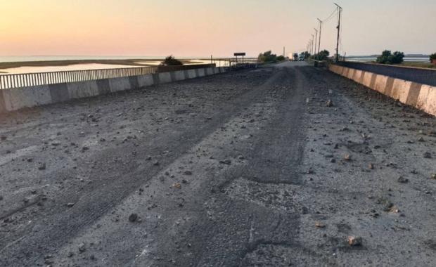 Atak na most łączący Krym z Chersońszczyzną. Celem rosyjska logistyka