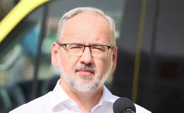 Atak na Niedzielskiego. Sprawcy w rękach policji