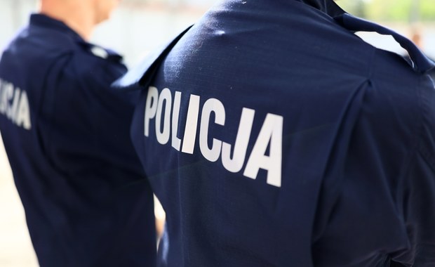 Atak na policjantów w Radomsku. Użyto miotaczy gazu