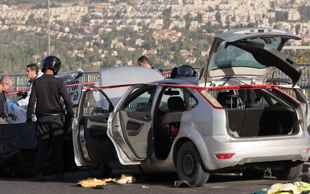 Atak na przedmieściach Jerozolimy /ABIR SULTAN /PAP/EPA
