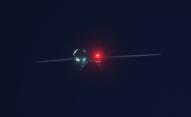 Atak na rosyjskie lotnisko. Ukraińskie drony trafiły w samolot z bronią laserową