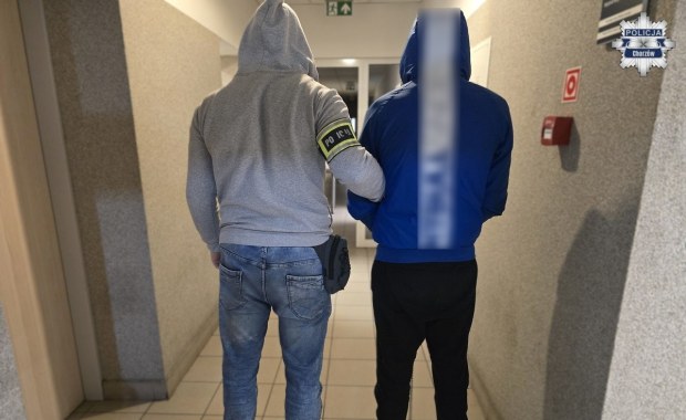 Atak na stacji paliw w Chorzowie. Napastnik miał przedmiot przypominający broń 