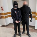 Atak nożownika w warszawskim tramwaju. Pasażerowie i policjanci zapobiegli tragedii