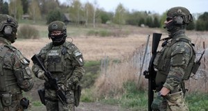 Atak nożownika w Węgorzewie. Zatrzymano go przy granicy z Rosją
