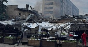 Atak rakietowy Rosjan na centrum Kramatorska. Są zabici i ranni