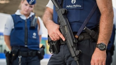 Atak w pociągu. Napastnik zidentyfikowany dzięki odciskom palców