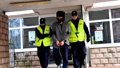 Atak w Szczecinie: Nożownik usłyszał zarzuty. Nie wiadomo, co powiedział podczas przesłuchania